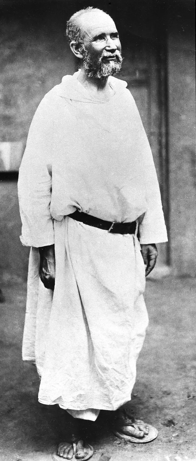 Das letzte Foto des noch lebenden Charles de Foucauld, entstanden um 1915