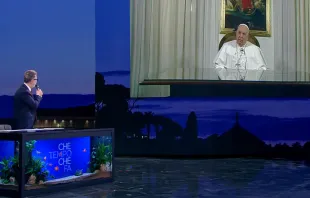 Papst Franziskus im italienischen Fernsehen am 14. Januar 2024 / screenshot / YouTube / NOVE