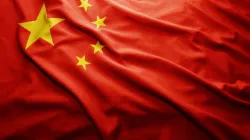 Flagge der Volksrepublik China / esfera / www.shutterstock.com