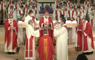 Die Bischofsweihe von Bischof Stephen Chow Sau-yan in der Kathedrale der Unbefleckten Empfängnis in Hongkong, 4. Dezember 2021  / Screenshot des Livestreams.