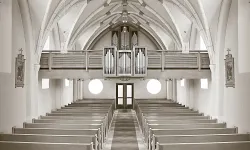 Leere Kirche in Deutschland / rise-a-mui / Pixabay (CC0)
