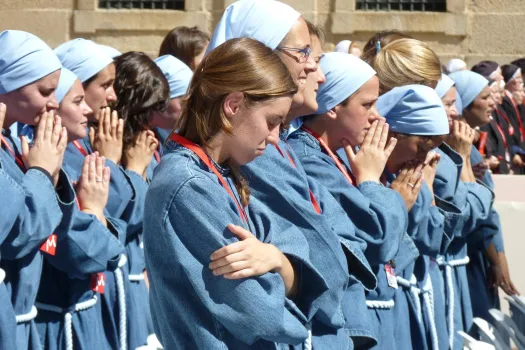 Frauen beim Gebet beim Weltjugendtag 2011 in Madrid / CNA / Lorna Cruz