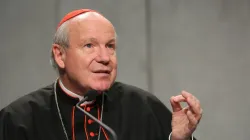 Kardinal Christoph Schönborn OP im Presse-Saal des Vatikans am 24. Oktober 2015. / CNA/Daniel Ibanez