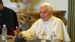 Papst Benedikt XVI. im Jahr 2010 / L'Osservatore Romano / CNA Deutsch