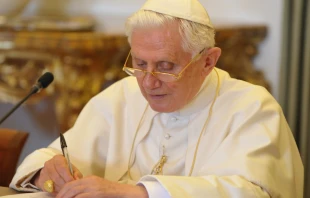 Papst Benedikt XVI. am 28. August 2010. / L'Osservatore Romano