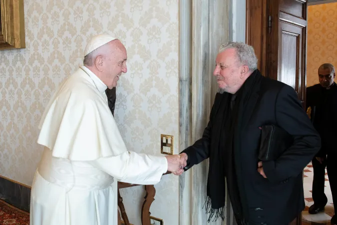 Papst Franziskus mit Kiko Argüello am 19. April 2018