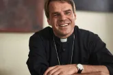 Bischof Oster begrüßt Klarstellung aus Rom, während ZdK diese als "Störung" bezeichnet