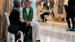 Versöhnung mit Gott – mitten im Einkaufszentrum. / Kolumbianische Bischofskonferenz