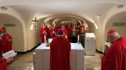 Deutsche Bischöfe im Petersdom, 14. November 2022 / Deutsche Bischofskonferenz / Matthias Kopp