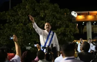 Daniel Ortega feiert seine Wiedereinführung als Präsident von Nicaragua, 10. Januar 2012 
 / Cancilleria del Ecuador via Flickr (CC BY-SA 2.0).
