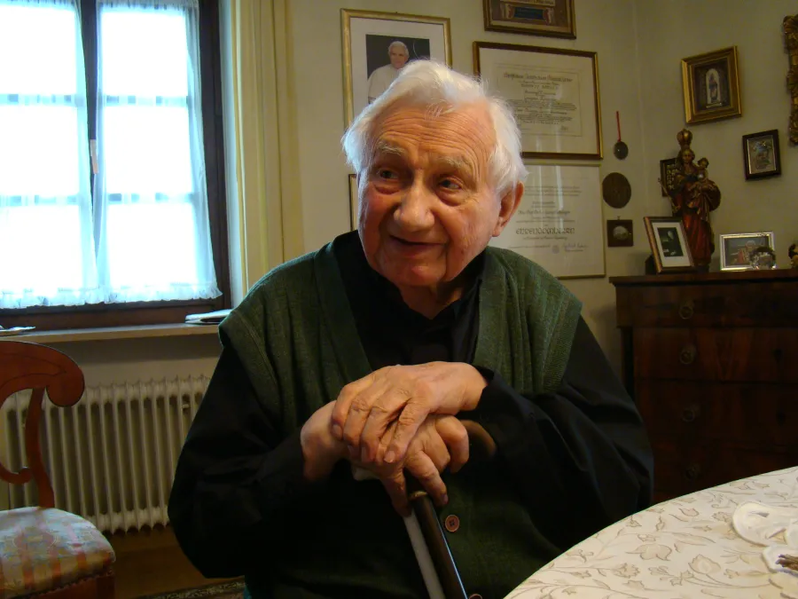 Monsignore Georg Ratzinger am 7. September 2011 in seinem Haus in Regensburg.