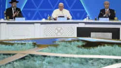 Papst Franziskus spricht auf dem Siebten Kongress der Führer der Welt- und traditionellen Religionen in Nur-Sultan (Astana), Kasachstan, / Vatican Media