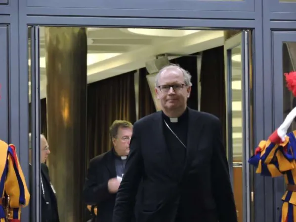 Kardinal Wim Eijk bei der Bischofsynode im Jahr 2015.