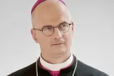Kirchenkrise in der Schweiz: Bischof will Anzahl der Priester halbieren