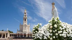 Die berühmte Pilgerstätte: Am 13. Juli 1917 ereignete sich hier die dritte Marienerscheinung.
 / Fatima via Peregrinacion Portugal