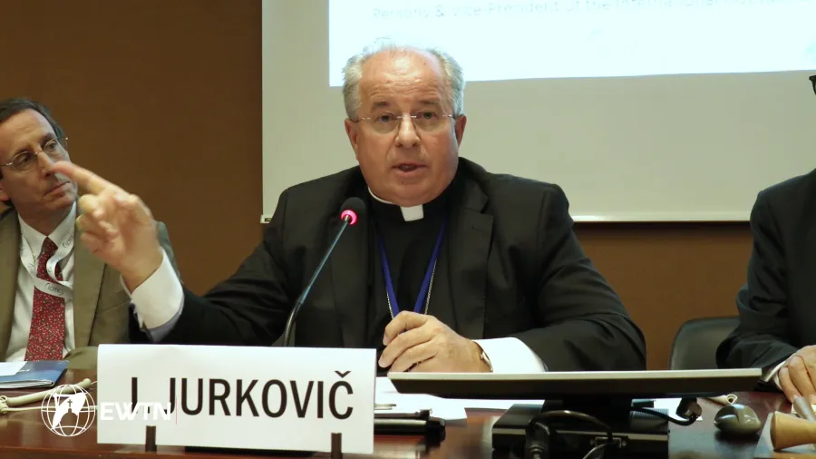 Erzbischof Jurkovic.