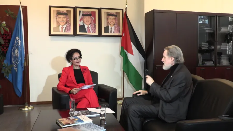 Botschafterin Majali im EWTN-Interview mit Christian Peschken