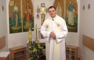 Pater Oleksandr Zelinskyi, der Generaldirektor von EWTN Ukraine / Screenshot eines Facebook-Posts