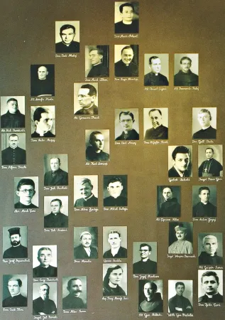 Von Kommunismus wegen ihres Glaubens ermordet: Die Gesichter der 38 Märtyrer, die am 05. November 2016 in Shkodra selig gesprochen wurden.