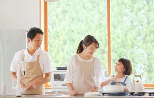 Hausarbeit / u_8fiv1dja9e / Pixabay