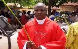 Father Christopher Itopa Onotu, der am 4. Juni entführt wurde / Diözese Lokoja