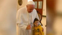 Papst Franziskus mit Ignazio Fucci / UNITALSI