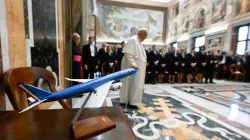 Papst Franziskus bei der Audienz für ITA Airways am 14. April 2023 / Vatican Media
