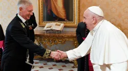 Papst Franziskus und Iwan Soltanowski / Vatican Media