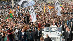 Papst Franziskus am 5. August 2023 in Fatima / Vatican Media