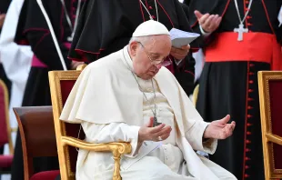 Papst Franziskus bei einer Gebetsvigil am 30. September 2023 / Vatican Media