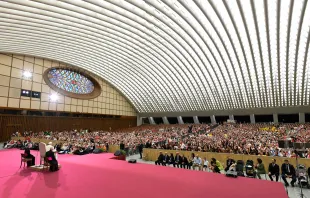 Papst Franziskus mit Chorsängern und Musikanten am 8. Juni 2024 / Vatican Media