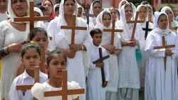 Christen bei einer Karfreitagsprozession in Amritsar am 29. März 2024. / NARINDER NANU/AFP via Getty Images