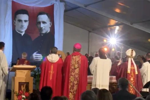 Ein Moment der Seligsprechung der Priester Giusepe Bernardi und Mario Ghibaudo / Vatican Media 