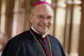 Bischof Dieser vor Karlspreisverleihung: Evangelium steht "immer gegen jede Diktatur"