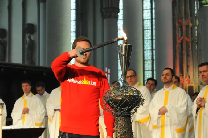 Das Altenberger Licht wird am kommenden Dienstag, dem 30. April 2018, im Altenberger Dom feierlich entzündet.