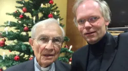 Der Autor (re.) mit Pfarrer Clemens Siewek beim 60. Weihejubiläum im Jahr 2017 / Thorsten Paprotny 