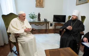 Metropolit Hilarion bei Papst Franziskus am 26. September 2017  / L'Osservatore Romano