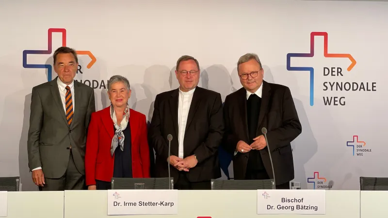 Thomas Söding, Irme Stetter-Karp, Bischof Georg Bätzing, Bischof Franz-Josef Bode (8. September 2022)