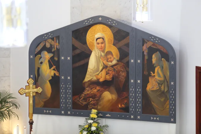 "Maria, Mutter der großen Steppe", eine Ikone, die am 15. September 2022 von Papst Franziskus in Nur-Sultan (Kasachstan) gesegnet wurde.