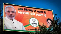 Wahlplakat der BJP mit Premierminister Narendra Modi / Erik Törner / Flickr