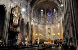 Die Kirche  Santa Maria del Pi in Barcelona / Mikhail Zahranichny/Shutterstock.