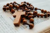 Die Geburt des Rosenkranzes und seine Meditation: Ein neues Buch hilft beim Gebet