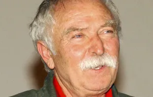 Horst Eckert alias Janosch im Jahr 2002 / Dieter Schnöpf / Wikimedia (CC BY-SA 3.0) 