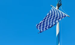 Bayerische Landesfarben / Juliane Liebermann / Unsplash