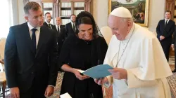 Papst Franziskus und die Präsidentin Ungarns, Katalin Nóvak / Vatican Media 