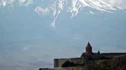 Legendäres Motiv des christlichen Armenien: Das Kloster Chor Virap vor der Kulisse des Berges Ararat am 21. Juni 2016. / CNA/Andrea Gagliarducci