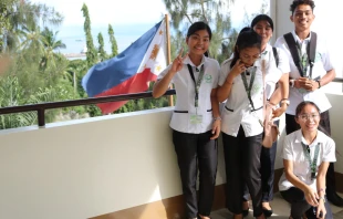 Studenten am „Emmaus College of Theology“ in Zamboanga / Kirche in Not