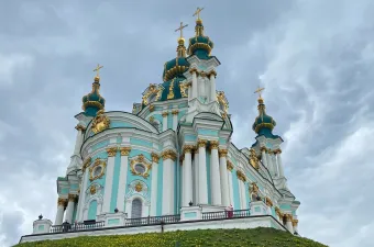 Orthodoxe St.-Andreas-Kirche in Kiew (Symbolbild) / Serhii Tyaglovsky / Unsplash