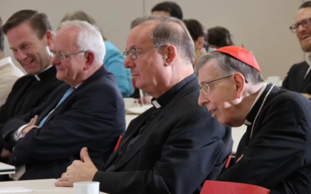 Kardinal Koch beim „Benedikt XVI. Forum“ in Hamburg: „Papst kann Wahrheit nicht erfinden“