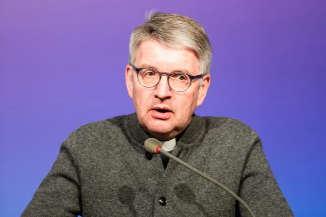 Bischof Kohlgraf sieht Großeltern als „lebendige Zeugen der Geschichte Gottes mit uns“